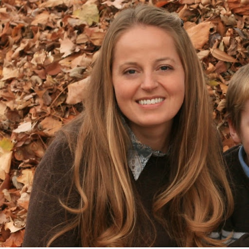 Rachel Bradshaw Photo 17
