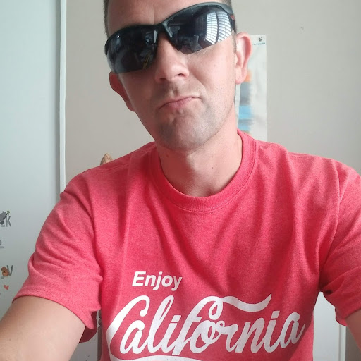 Scott Olson Photo 16