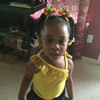 Stephanie Childers Photo 20