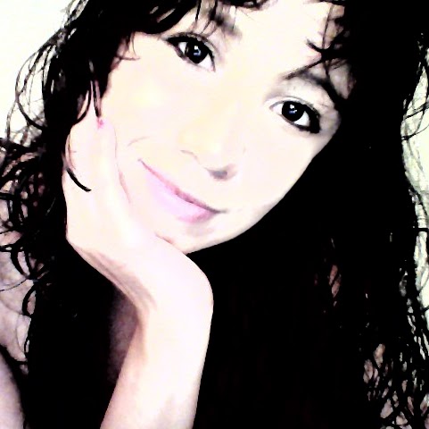 Dulce Garcia Photo 39