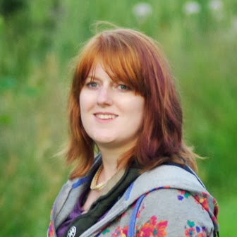 Sarah Nicholson Photo 33