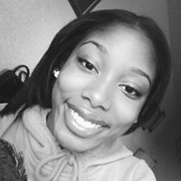 Veronica Moore Photo 13