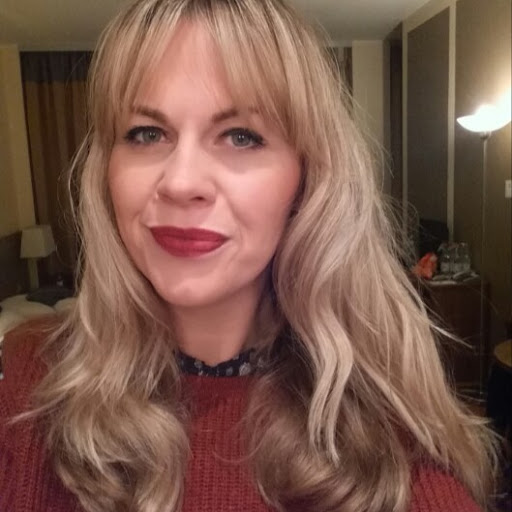 Anna Sheehan Photo 12