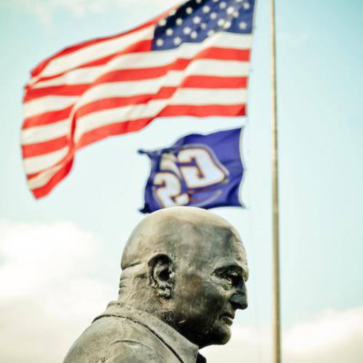 Lucas Thompson Photo 43