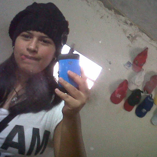 Ruth Molina Photo 17