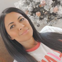 Diana Howell Photo 33