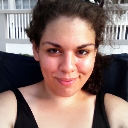 Amanda Diaz Photo 29