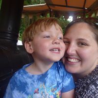 Kristi Swanson Photo 10