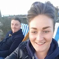 Hannah Walters Photo 14