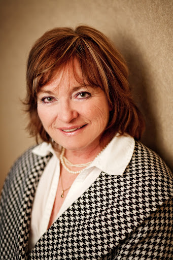 Cathy Bradford Photo 18