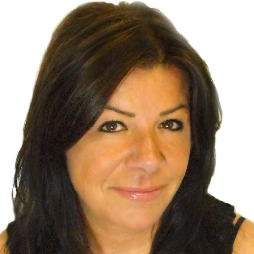 Christina Ferraro Photo 33