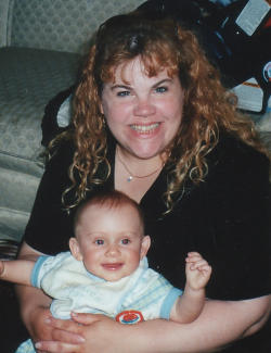 Laurie Hunter Photo 37