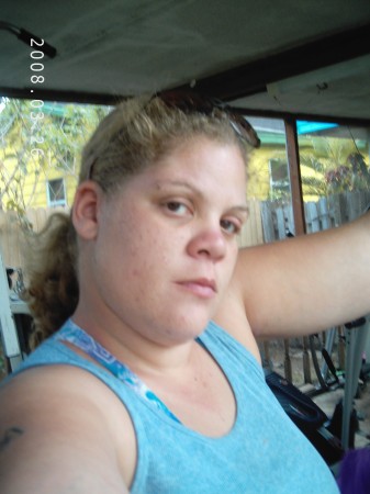 Pamela Lynch Photo 35