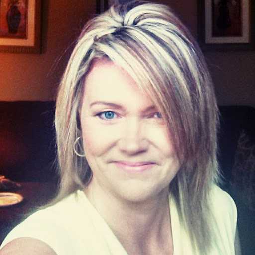 Amy Howard Photo 47
