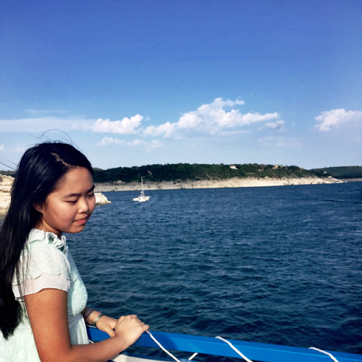 Lisa Yu Photo 15