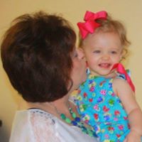 Stephanie Tew Photo 20