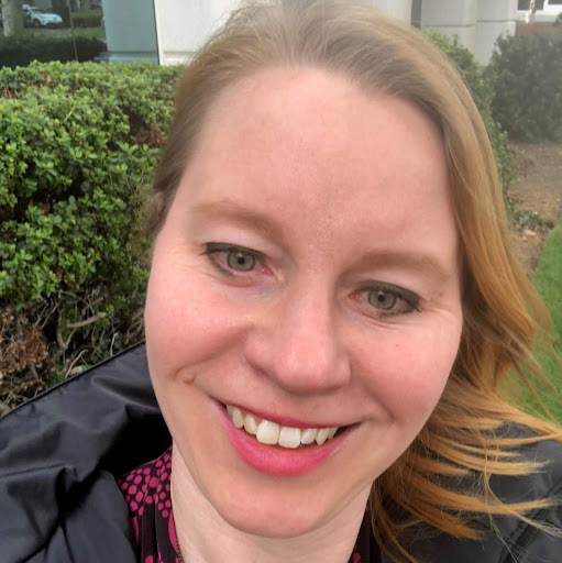 Elizabeth Bledsoe Photo 17