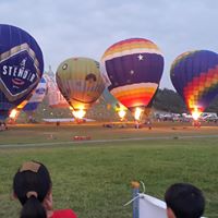 Hui Wang Photo 30