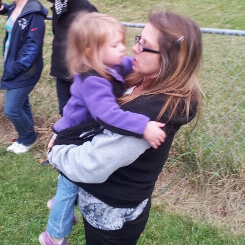 April Miles Photo 34