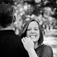 Carrie Elliott Photo 15