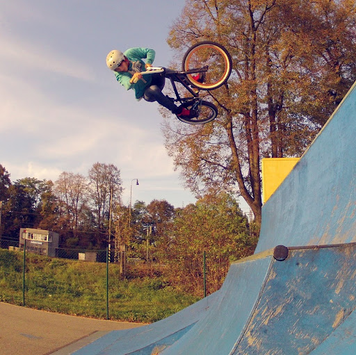 Robin Schuster Photo 8