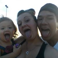 Victoria Kuhn Photo 19