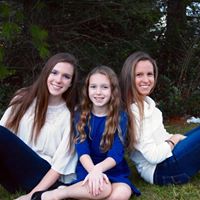 Jennifer Mccullough Photo 31