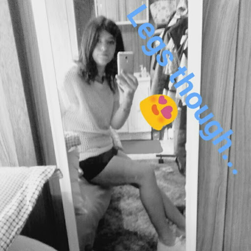 Rachel Hurst Photo 18