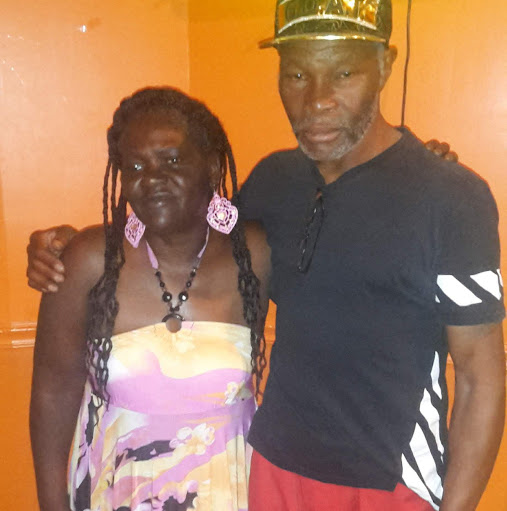 Rochelle Turner Photo 37