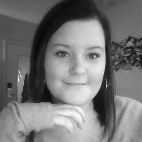 Molly Morrison Photo 16