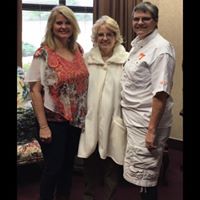 Christy Barnett Photo 44