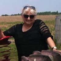 Debbie Hein Photo 19