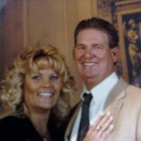 Julie Ewing Photo 18