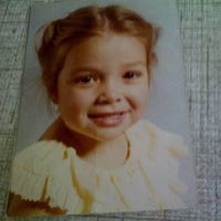 Catherine Hull Photo 13