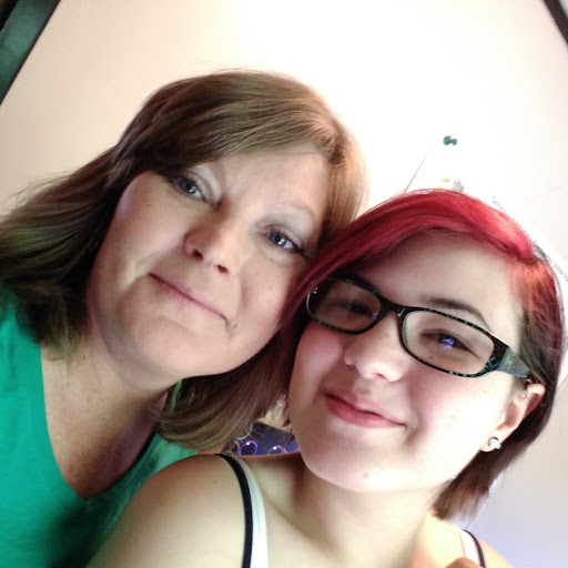 Tammy Jones Photo 8
