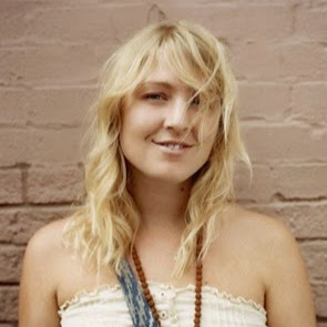 Angela Dawson Photo 22