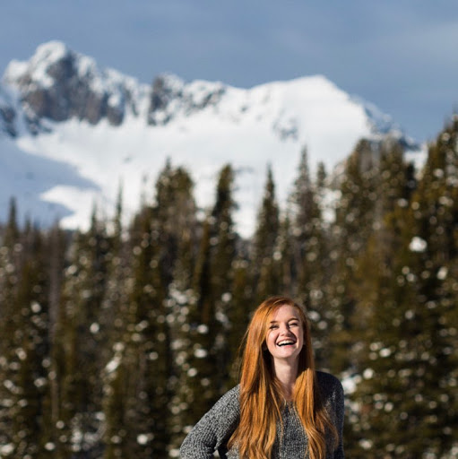 Julia Barton Photo 43