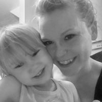 Tia Blanchard Photo 7