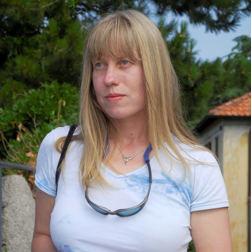 Ann Wilkinson Photo 41