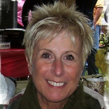 Teresa Applegate Photo 11