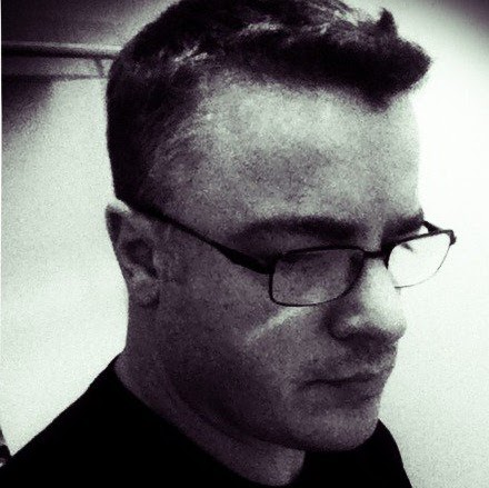 Colin Thompson Photo 37