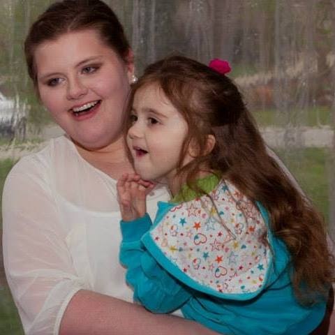 Robyn Mclaughlin Photo 6