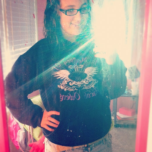 Samantha Carver Photo 3