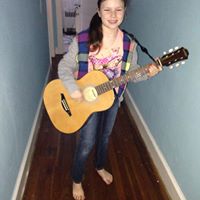 Julie Tyler Photo 41