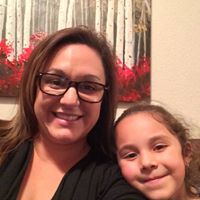 Stephanie Mckellar Photo 3