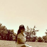 Katherine Simons Photo 10