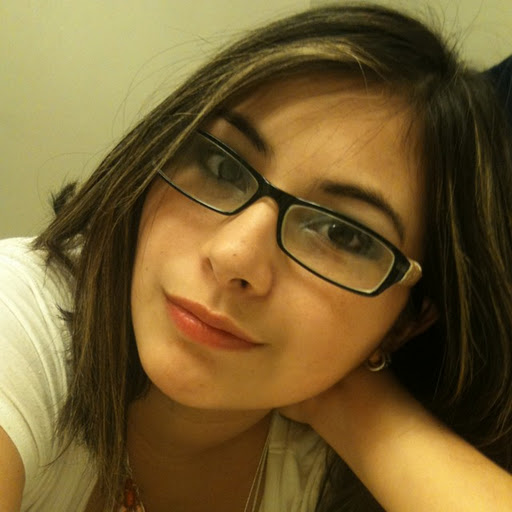 Claudia Howard Photo 17