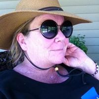 Debbie Samuel Photo 29