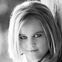 Tracey Joubert Photo 7