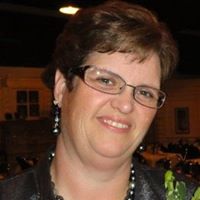 Lori Howard Photo 20